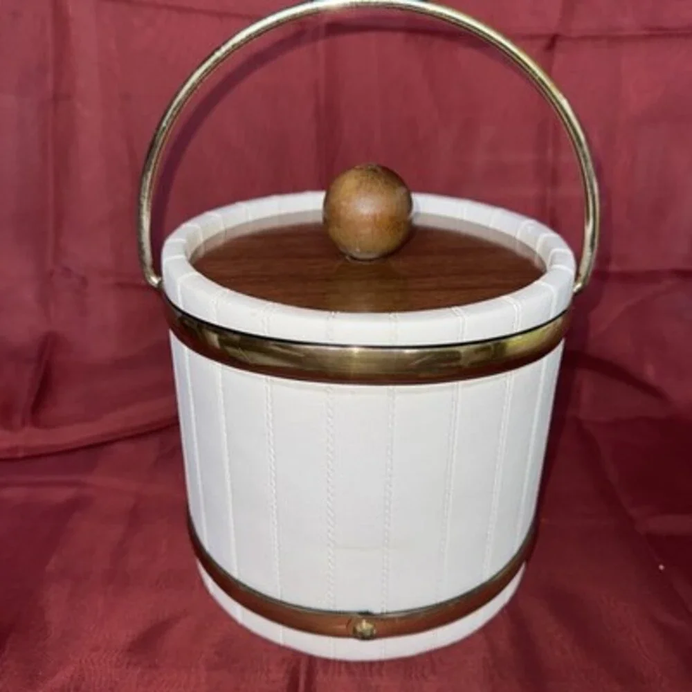 MCM Kraftware White leather ice Bucket W/tongs : Vintage Barware NYC.